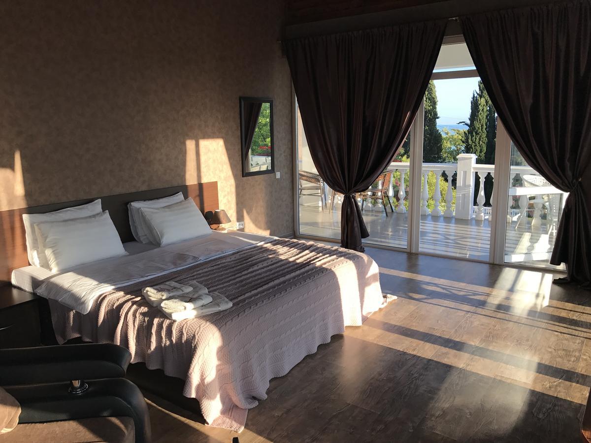 Hotel Phanakopi New Athos Ngoại thất bức ảnh