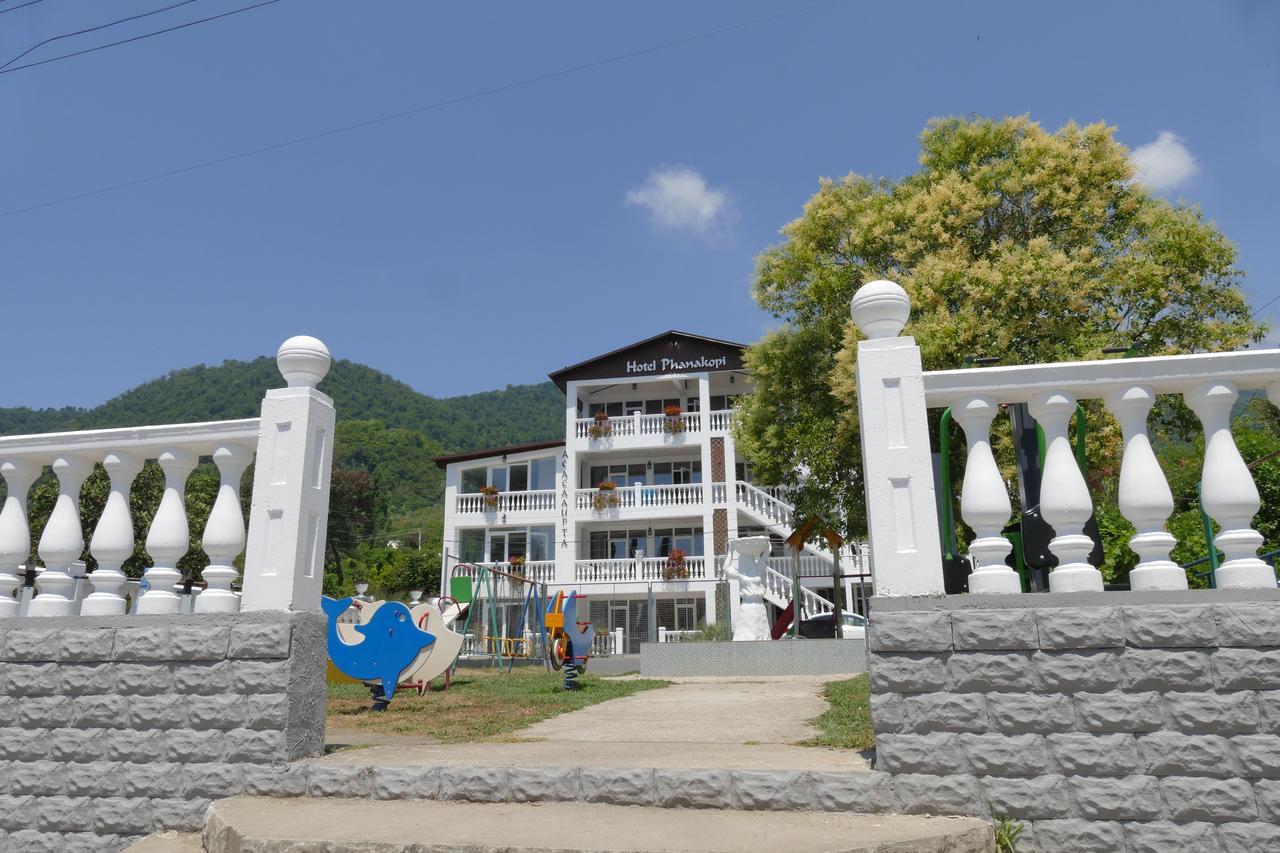 Hotel Phanakopi New Athos Ngoại thất bức ảnh